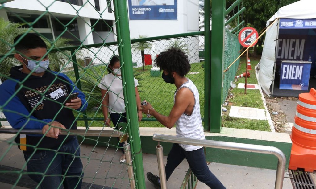 Termina às 23h59 deste sábado (21), horário de Brasília.